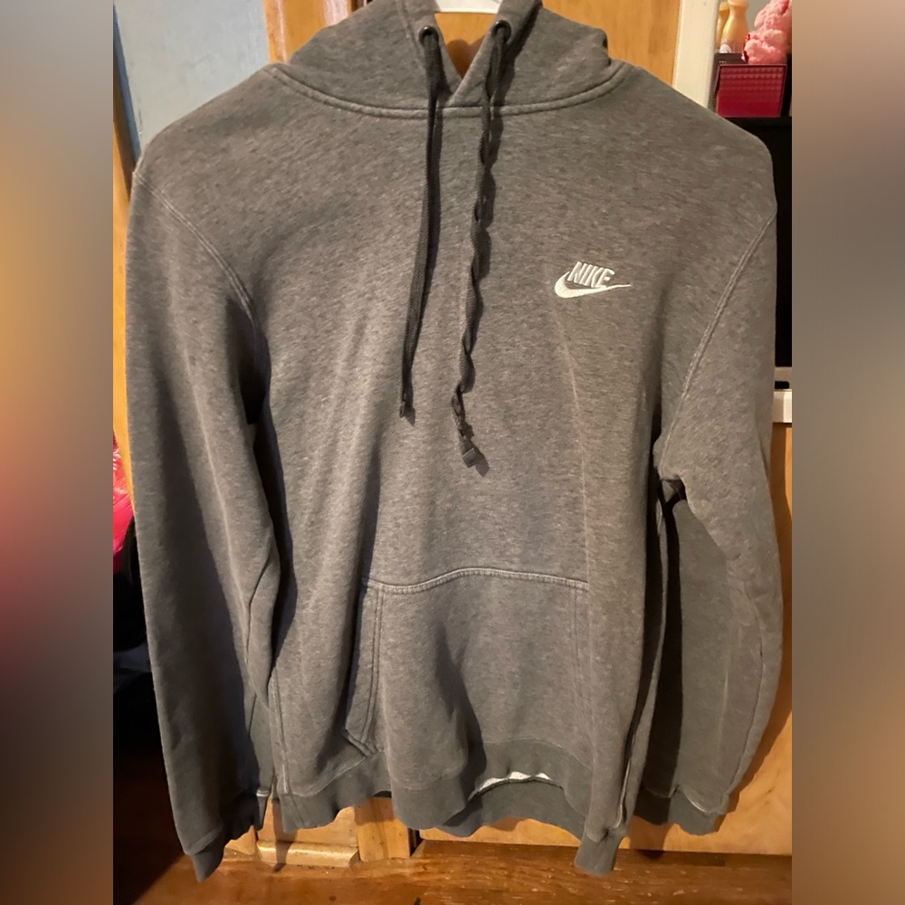 nike hoodie
